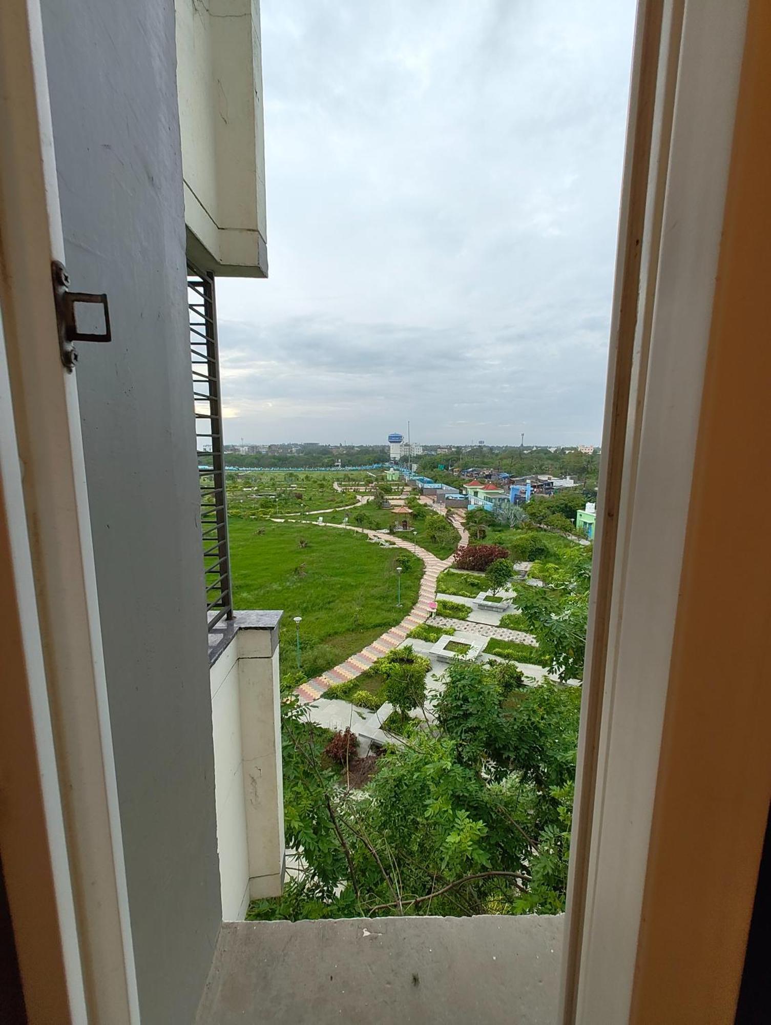 "Hotel Aradhya Puri"- Luxur- Room With Sea-View - Prime Location With Parking Facilities - Best Hotel In Пури Екстериор снимка